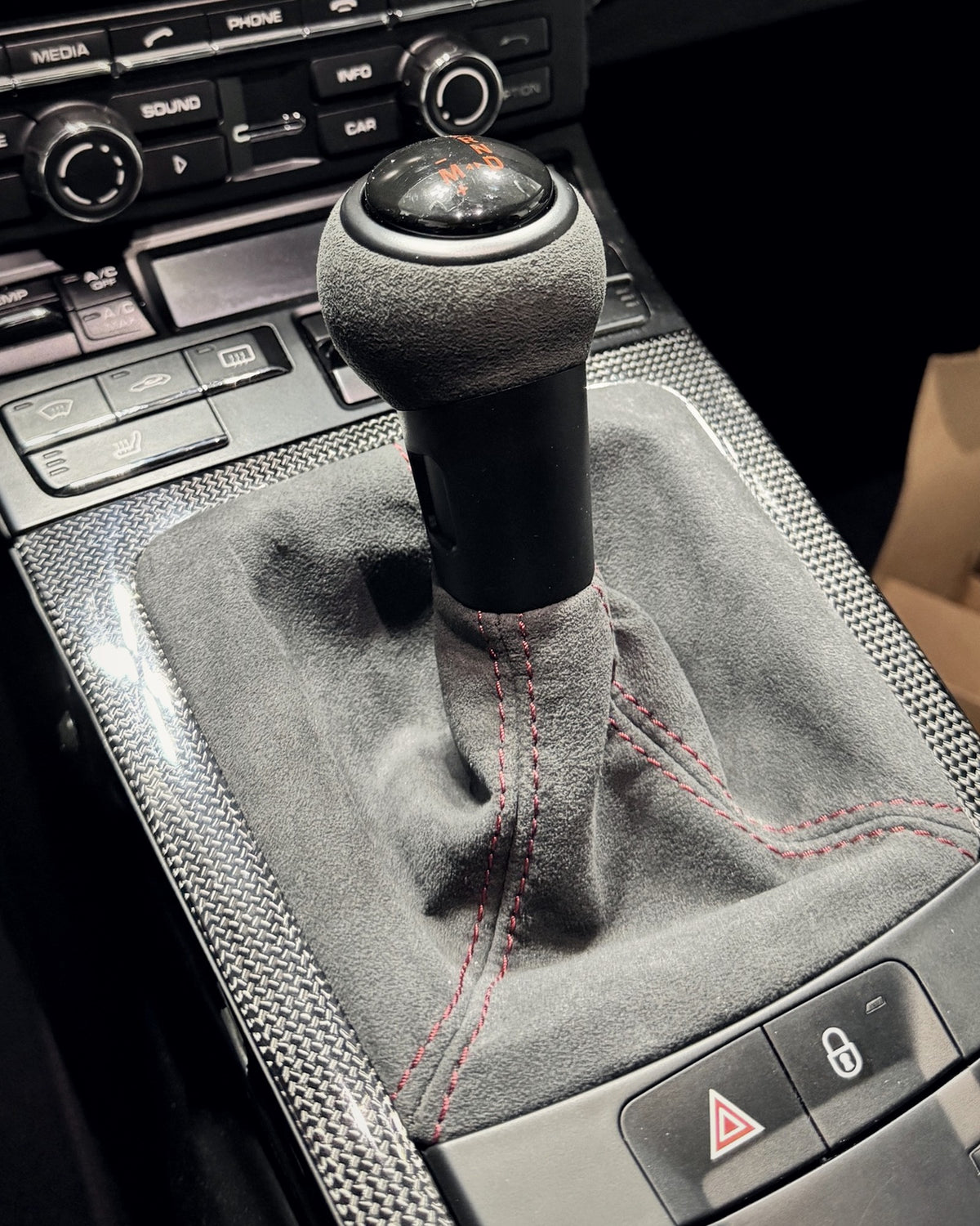 ShiftHard GT-Style Ball Shifter + Boot - PDK